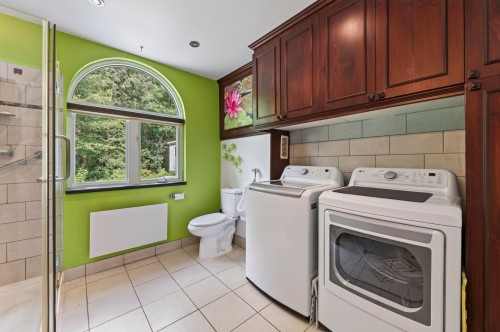 Salle de bains - 205 Rue Des Sources, Saint-Calixte, QC - Indoor Photo Showing Laundry Room