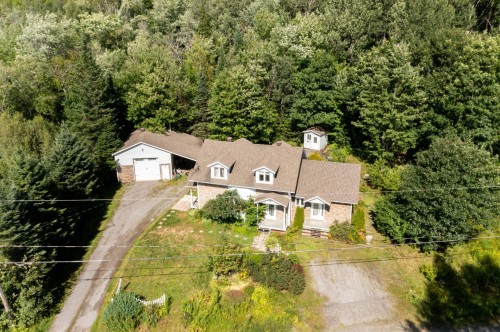 Photo aérienne - 205 Rue Des Sources, Saint-Calixte, QC - Outdoor