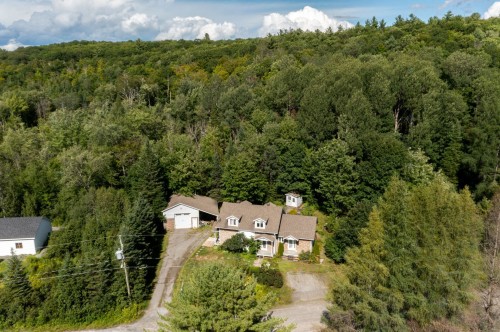 Photo aérienne - 205 Rue Des Sources, Saint-Calixte, QC - Outdoor With View