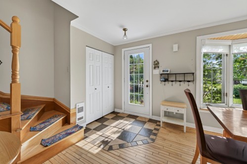 Hall d'entrée/Vestibule - 205 Rue Des Sources, Saint-Calixte, QC - Indoor