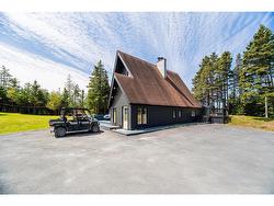83 Main Road  South Dildo, NL A0B 1R0