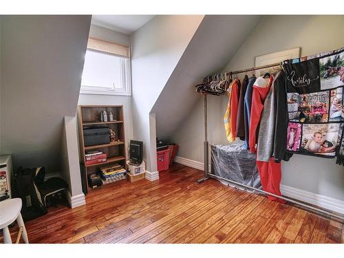 11 Downeys Lane, Colinet, NL - Indoor