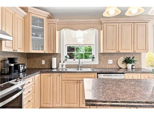 21 Shayla Crt, Fredericton, NB 