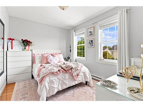 21 Shayla Crt, Fredericton, NB 