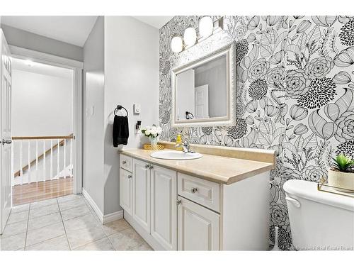 21 Shayla Crt, Fredericton, NB 