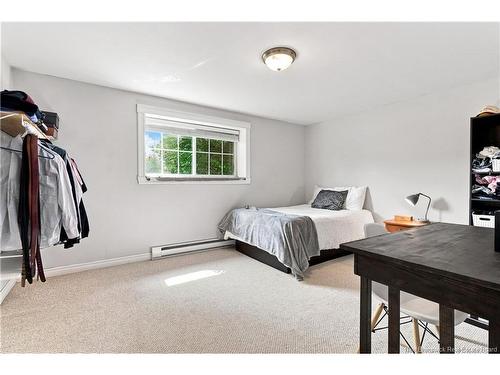 21 Shayla Crt, Fredericton, NB 