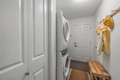 437 Temple Ave, Winnipeg Beach, MB - Indoor Photo Showing Laundry Room