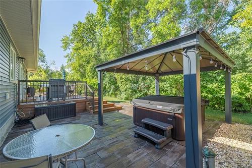 437 Temple Ave, Winnipeg Beach, MB - Outdoor With Deck Patio Veranda With Exterior