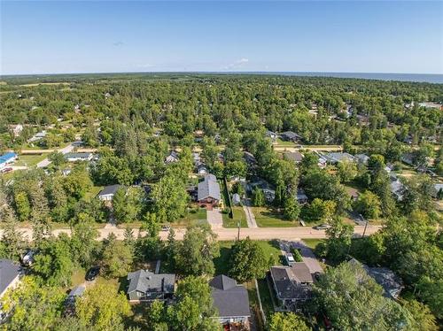 437 Temple Ave, Winnipeg Beach, MB - Outdoor With View