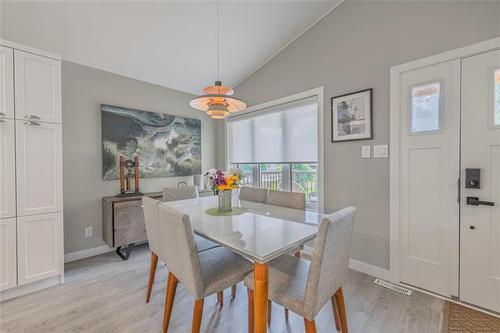 437 Temple Ave, Winnipeg Beach, MB - Indoor Photo Showing Dining Room
