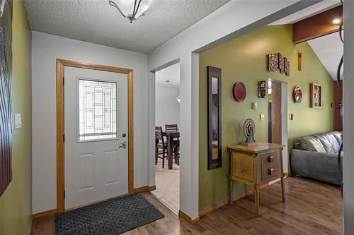 13 Lions Way, Stonewall, MB - Indoor Photo Showing Other Room