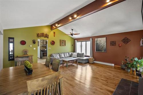 13 Lions Way, Stonewall, MB - Indoor Photo Showing Dining Room