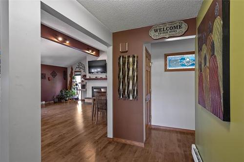 13 Lions Way, Stonewall, MB - Indoor Photo Showing Other Room