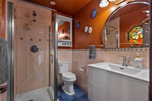 13 Lions Way, Stonewall, MB - Indoor Photo Showing Bathroom