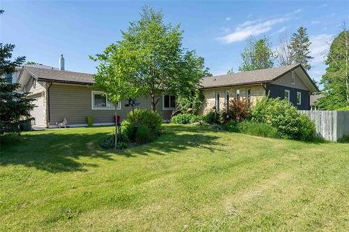 13 Lions Way, Stonewall, MB - Outdoor