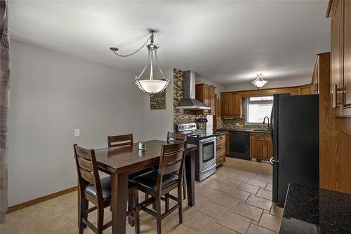 13 Lions Way, Stonewall, MB - Indoor