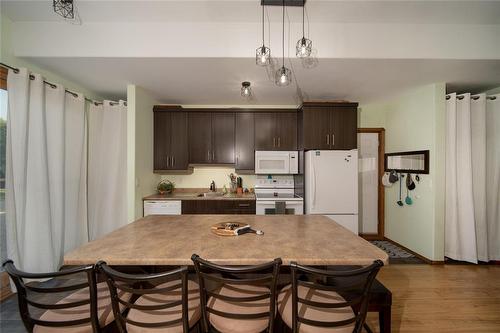 622 Main Street, Steinbach, MB - Indoor