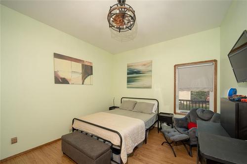 622 Main Street, Steinbach, MB - Indoor Photo Showing Bedroom