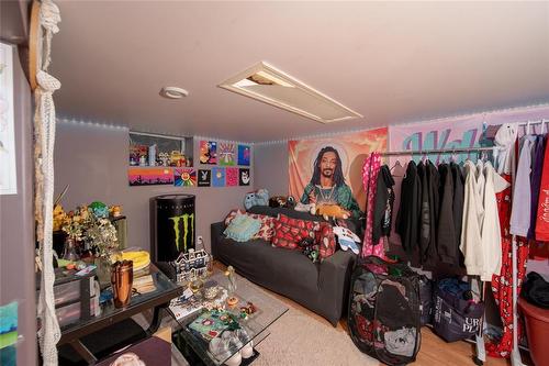 622 Main Street, Steinbach, MB - Indoor