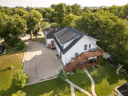 622 Main Street, Steinbach, MB - Outdoor