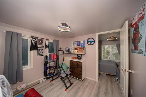 622 Main Street, Steinbach, MB - Indoor