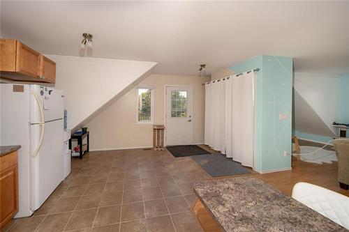 622 Main Street, Steinbach, MB - Indoor