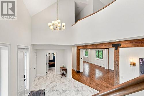 2019 Dundas Street, Burlington, ON - Indoor Photo Showing Other Room