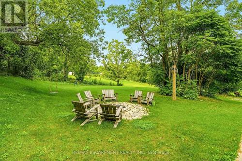 2019 Dundas Street, Burlington, ON - Outdoor