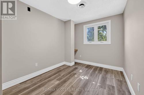 306 Sekura Street, Cambridge, ON - Indoor Photo Showing Other Room