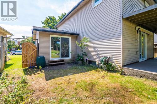 306 Sekura Street, Cambridge, ON - Outdoor With Exterior
