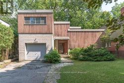105 PARK ROAD Toronto, ON M4W 2N8