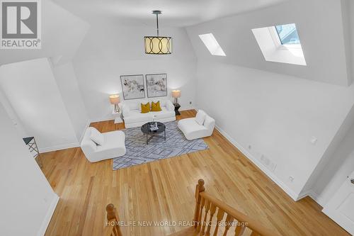 9 Pavillion Street, Markham, ON - Indoor Photo Showing Other Room