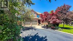1729 RIVERBEND Court  Mississauga, ON L5M 5J1