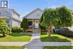 1172 MARION AVENUE Windsor, ON N9A 2J4