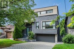 90 MCGILLIVRAY AVENUE Toronto, ON M5M 2Y4