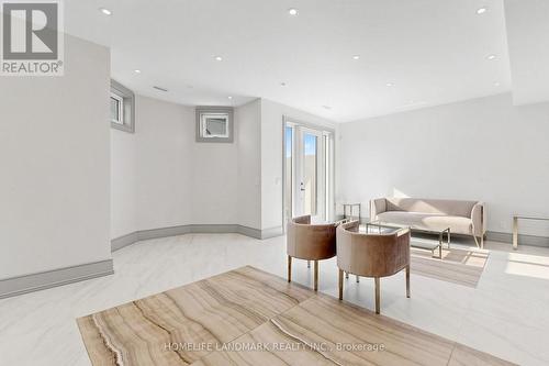 1 Tuscay Court, Markham, ON - Indoor Photo Showing Other Room