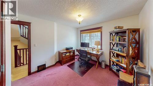 2830 Regina Avenue, Regina, SK - Indoor Photo Showing Office