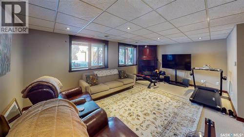 2830 Regina Avenue, Regina, SK - Indoor