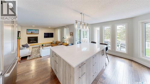 7551 Butler Bay, Regina, SK - Indoor Photo Showing Kitchen