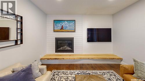 7551 Butler Bay, Regina, SK - Indoor With Fireplace