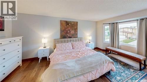7551 Butler Bay, Regina, SK - Indoor Photo Showing Bedroom