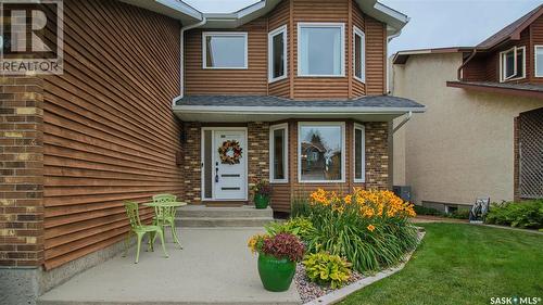 7551 Butler Bay, Regina, SK - Outdoor