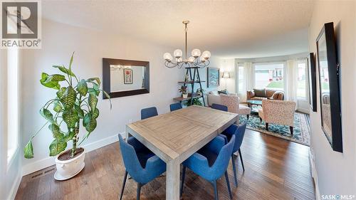 7551 Butler Bay, Regina, SK - Indoor Photo Showing Dining Room