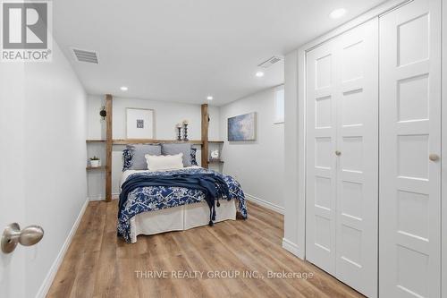 35 Malakoff Street, St. Thomas, ON - Indoor Photo Showing Bedroom