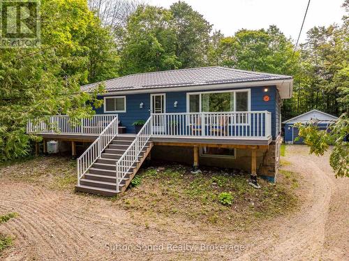 54 ROTH DRIVE  South Bruce Peninsula, ON N0H 2T0