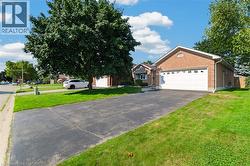 3 HARVEY Court Brantford, ON N3R 7W6