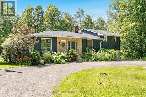 17956 WARDEN AVENUE  East Gwillimbury, ON L0G 1V0