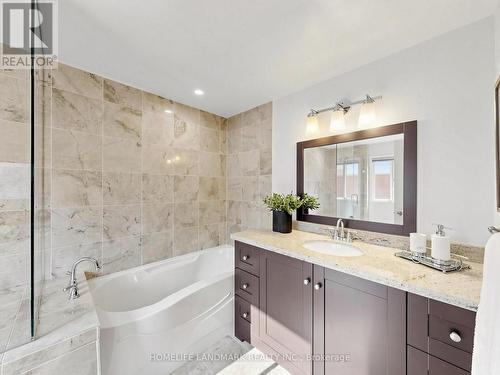 60 Ingleborough Court, Markham, ON - Indoor Photo Showing Bathroom
