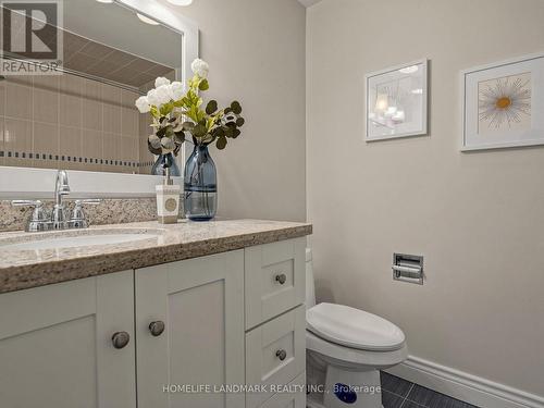 60 Ingleborough Court, Markham, ON - Indoor Photo Showing Bathroom