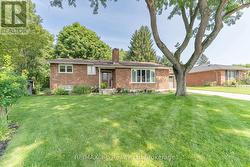 34 GLENRIDGE ROAD Tillsonburg, ON N4G 4J7